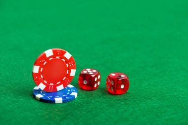 Tim dugempoker yang berdedikasi untuk keamanan dan layanan pelanggan